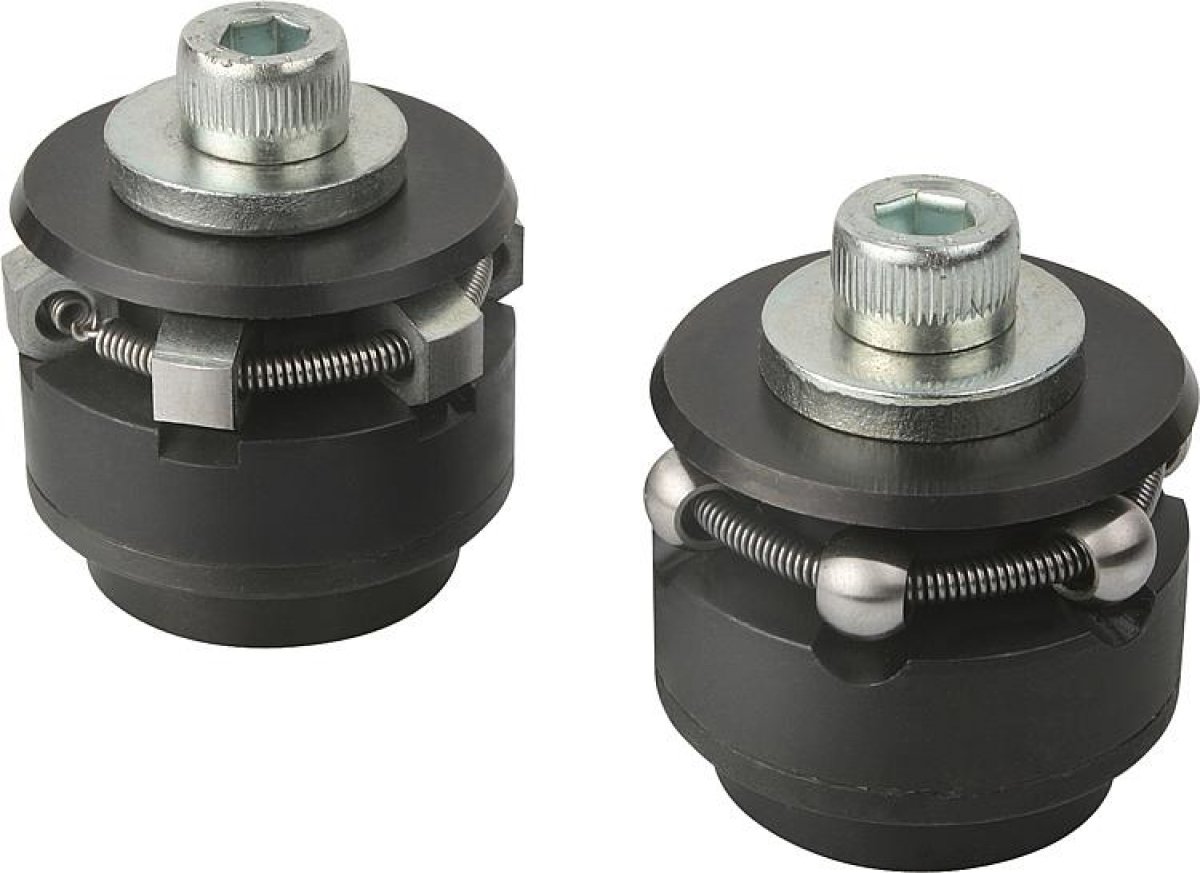 Centring clamps with ball or hexagon segments
