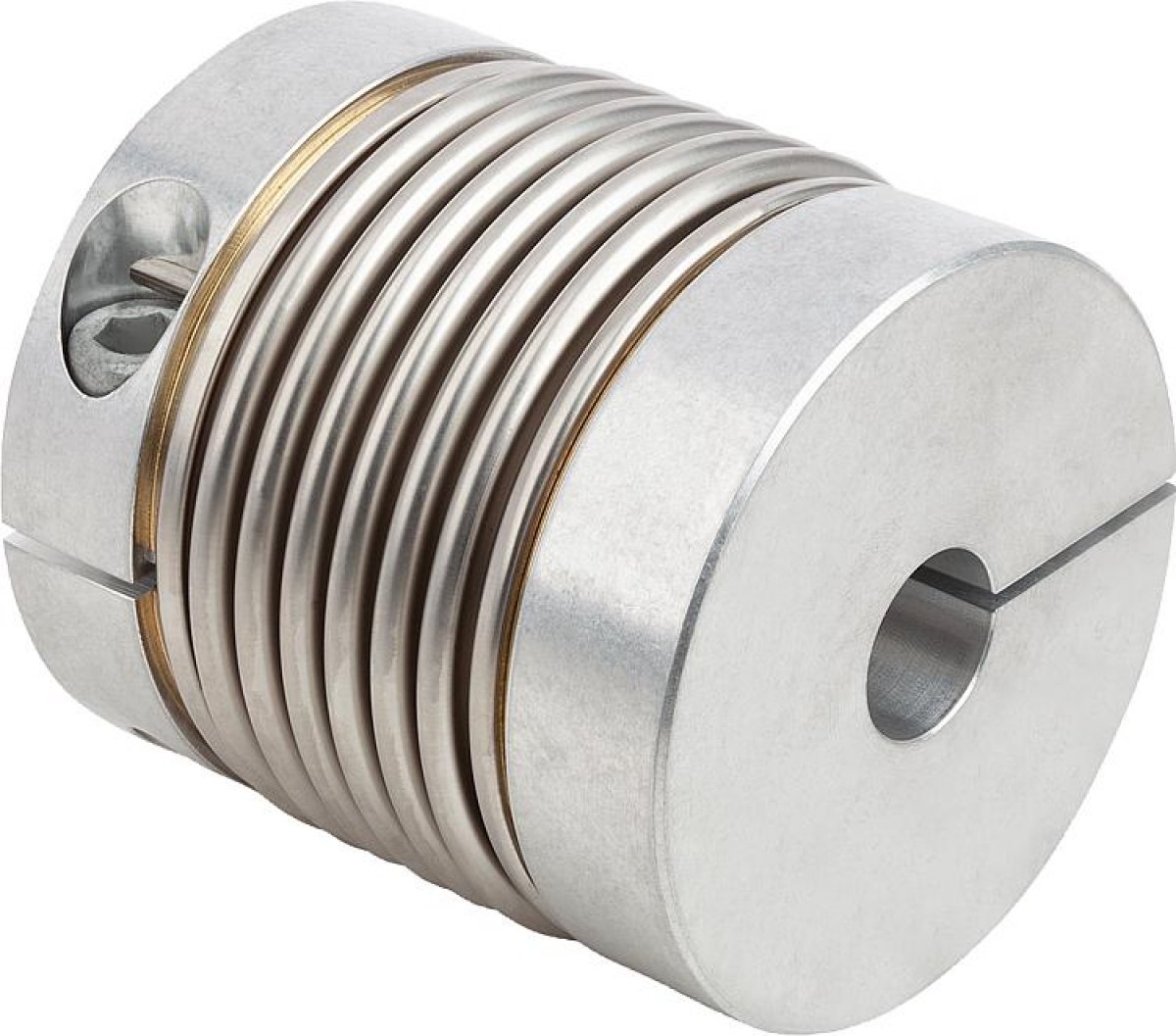 Metal bellows couplings with radial clamping hub